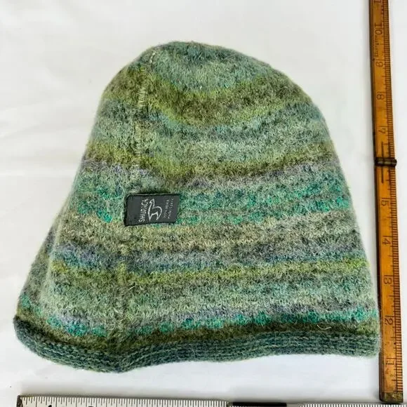 Shupaca Baby Alpaca Beanie Hat Peru Clean Girl Green Winter cap - Picture 3 of 5